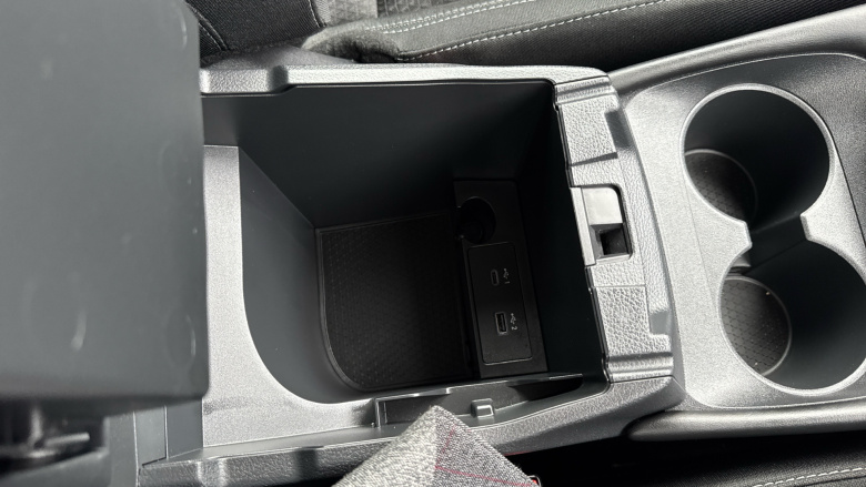 Nissan Qashqai 1.3 DiG-T MH Premiere Edition 5dr Petrol Hatchback